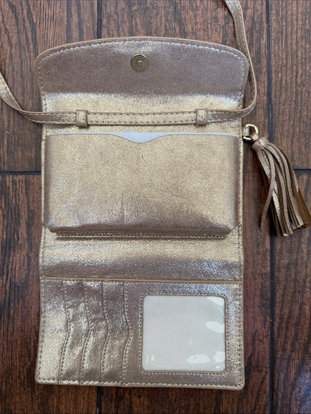 Lilly Pulitzer Bahama Metallic Gold Convertible Adjustable Crossbody Bag/Wallet - Picture 11 of 14
